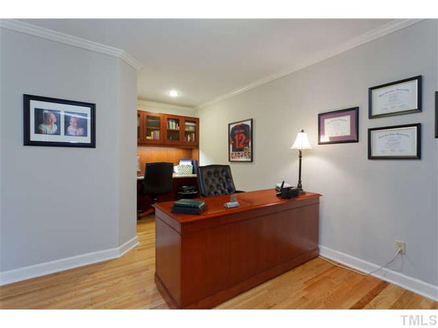 1605 Su John Road Raleigh, NC 27607 - Photo 8 of 25 a room with furniture and wooden floor