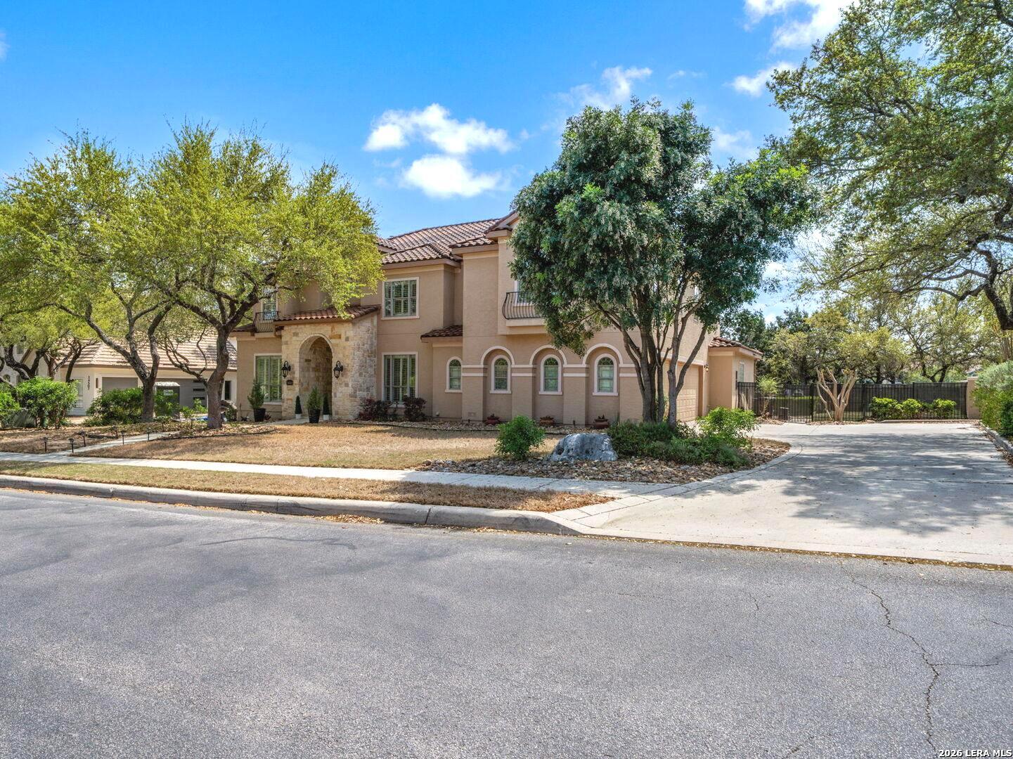 24511 Bogey Ridge San Antonio, TX 78258 - Photo 3 of 39