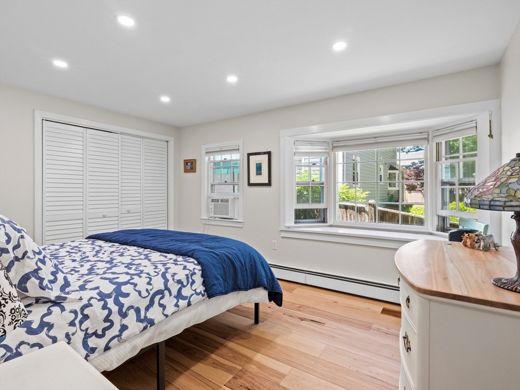 57 Overlook Road Marblehead, MA 01945 - Photo 13 of 39