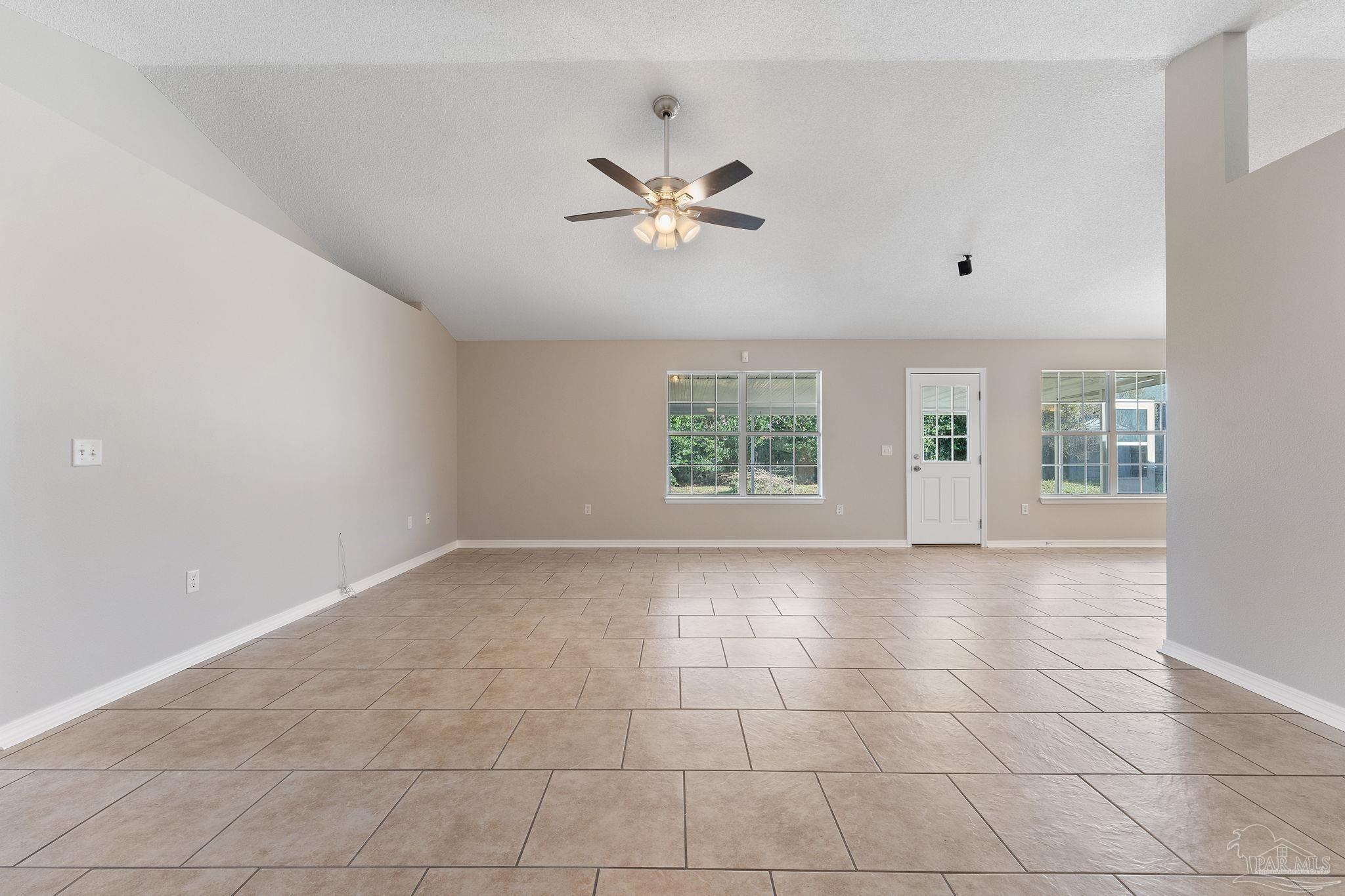6040 Meursalt Road Milton, FL 32570 - Photo 11 of 41 Gallery Image 11