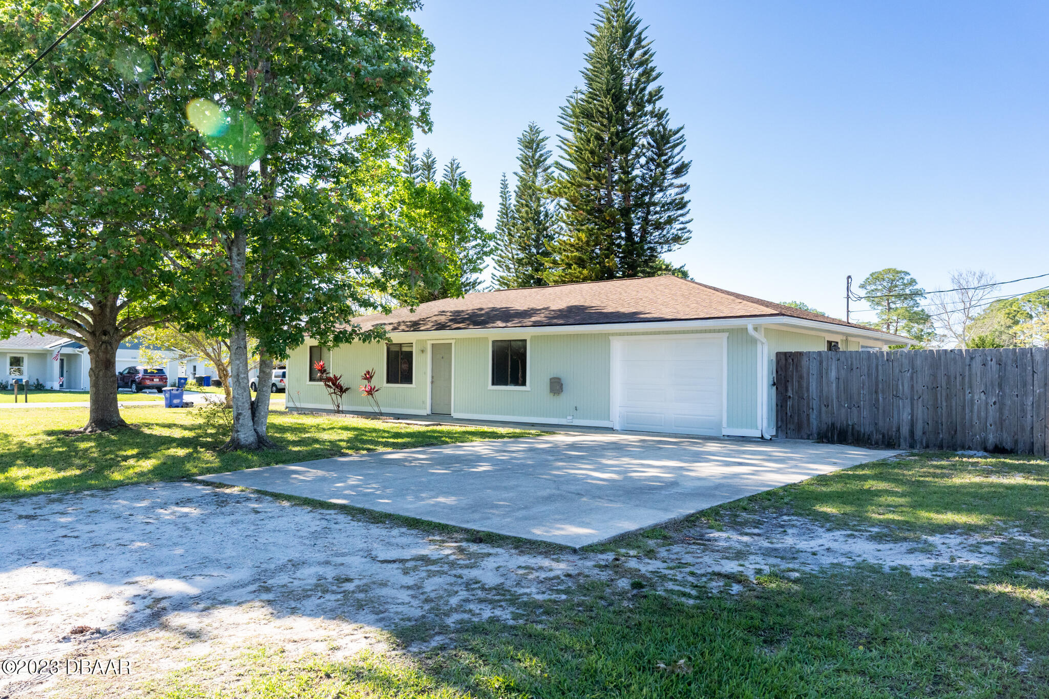 3331 Willow Oak Drive Edgewater, FL 32141 - Photo 8 of 62 DSC07722