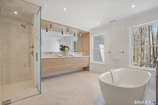 $4,750,000 | 21 Lockwood Circle, Westport, CT 06880