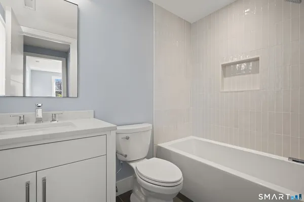 $4,750,000 | 21 Lockwood Circle, Westport, CT 06880