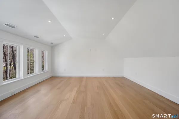 $4,750,000 | 21 Lockwood Circle, Westport, CT 06880