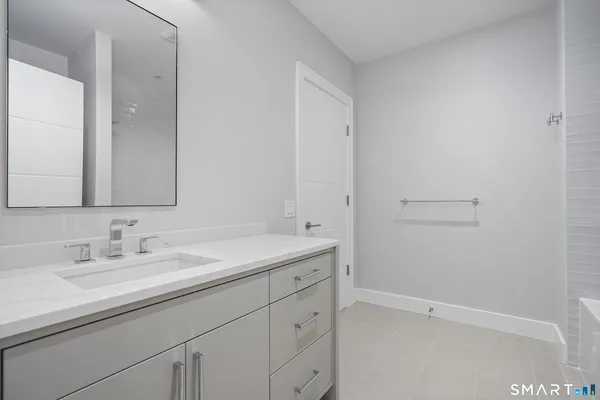 $4,750,000 | 21 Lockwood Circle, Westport, CT 06880