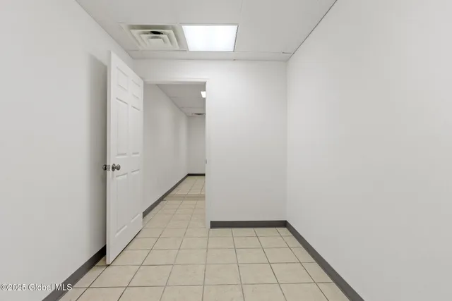 $1 | 1480 State Street, Schenectady, NY 12304