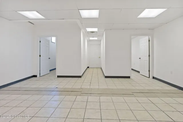 $1 | 1480 State Street, Schenectady, NY 12304