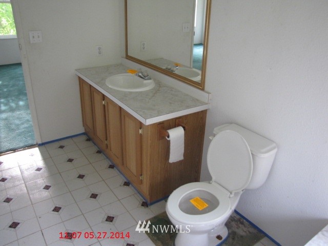 10412 James Road Southwest Rochester, WA 98579 - Photo 14 of 25