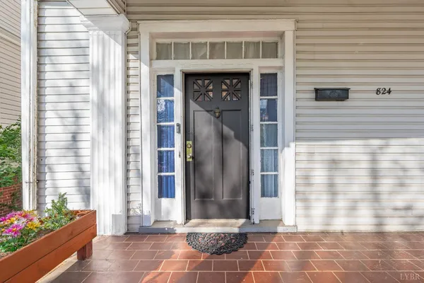 $269,900 | 824 Floyd Street, Lynchburg, VA 24501