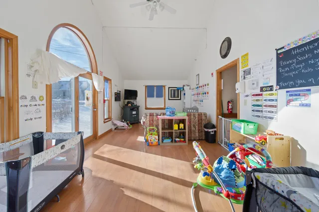 $845,000 | 913 Essex Street, Bangor, ME 04401