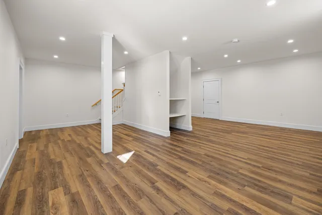 $699,000 | 38 Ozzy Lane, Hartford, VT 05001