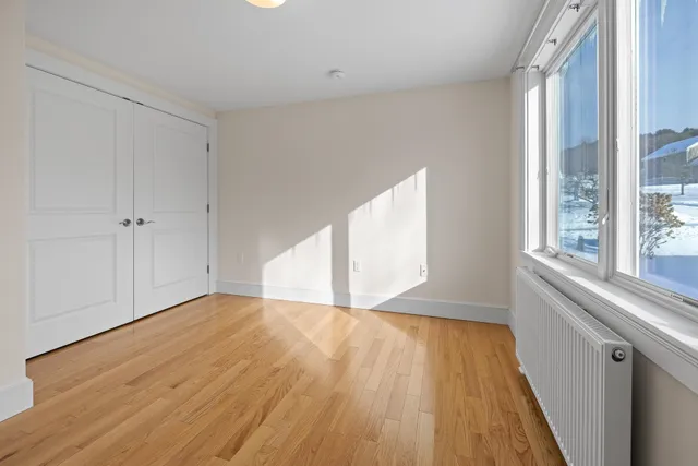 $699,000 | 38 Ozzy Lane, Hartford, VT 05001