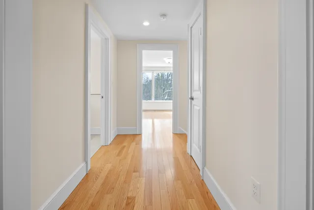 $699,000 | 38 Ozzy Lane, Hartford, VT 05001