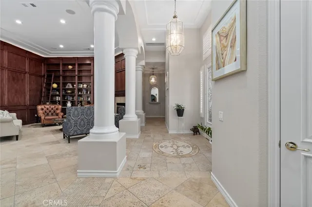 a view of livingroom with furniture
