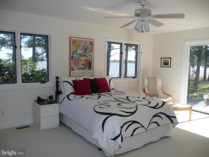 616 Hills Point Road Cambridge, MD 21613 - Photo 20 of 20 Master Bedroom