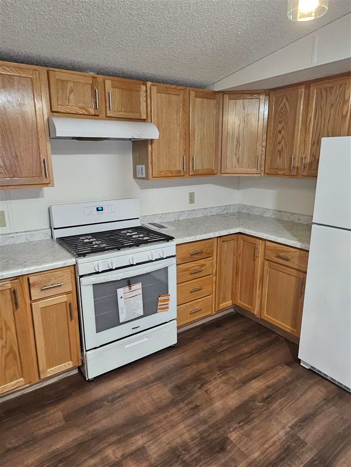 6676 32nd Avenue Shellsburg, IA 52332 - Photo 4 of 14 Gallery Image 4