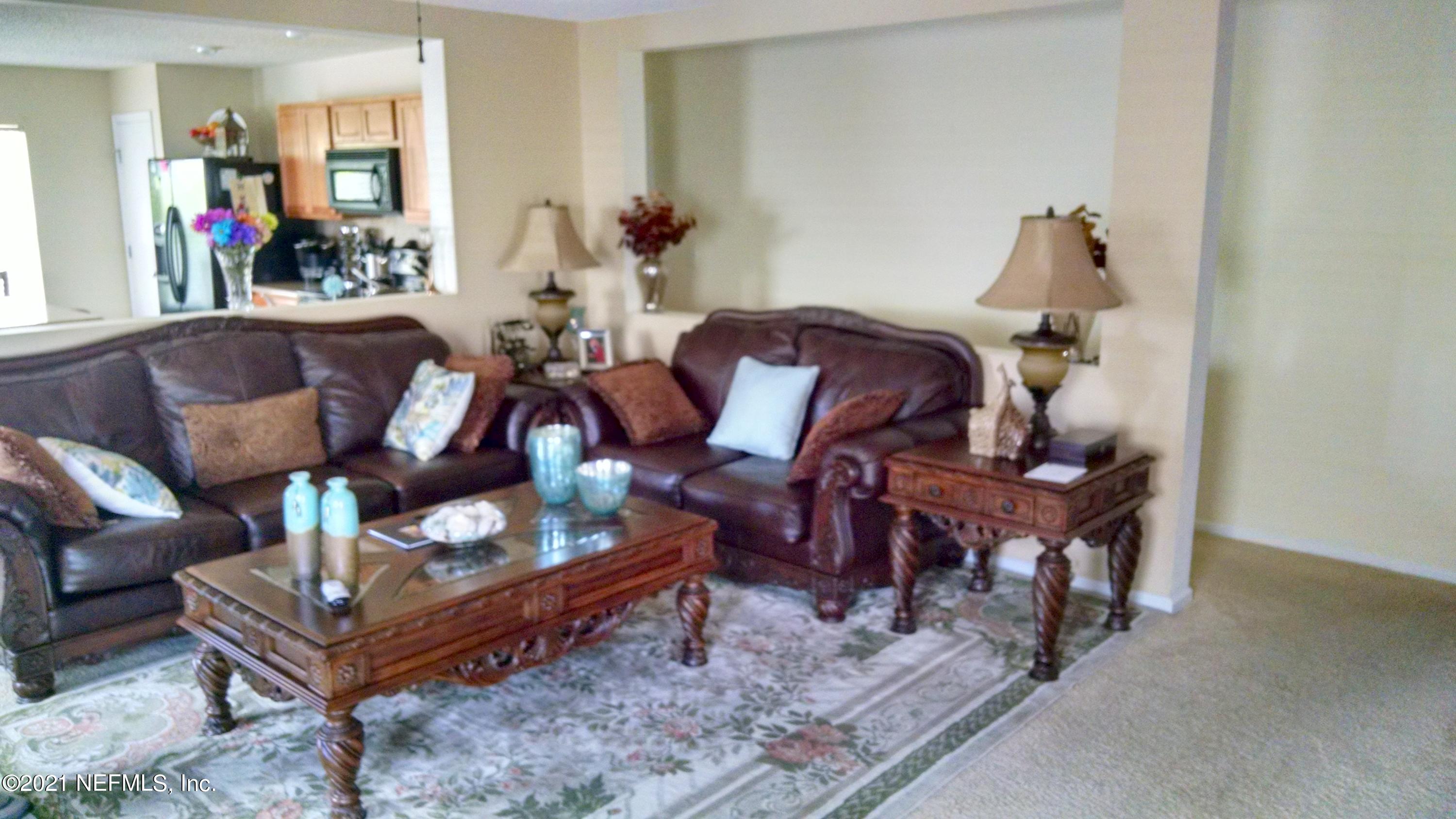 980 Morning Light Road Jacksonville, FL 32218 - Photo 3 of 17 Family