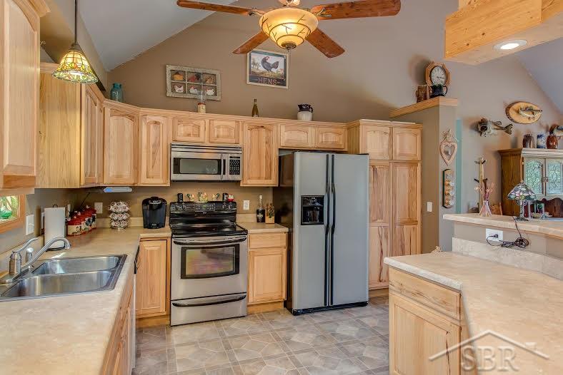 845 South Orr Road Hemlock, MI 48626 - Photo 10 of 23 31342292-9.JPG
