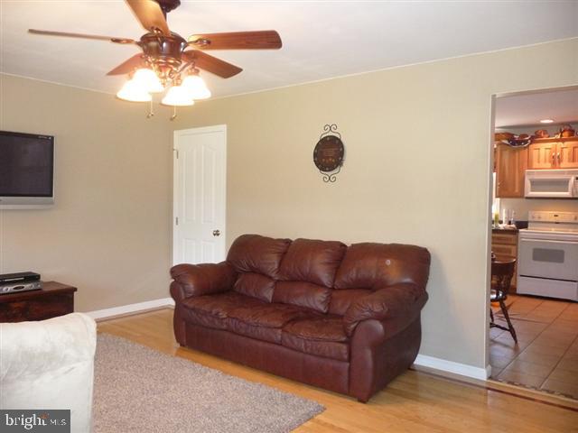 3616 Roundtop Road Elizabethtown, PA 17022 - Photo 4 of 17 Gallery Image 4