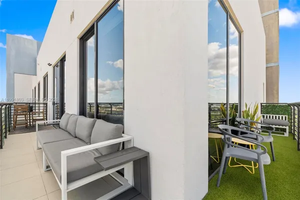 $5,500 | 5350 Northwest 84th Avenue, Unit 2013, Doral, FL 33166