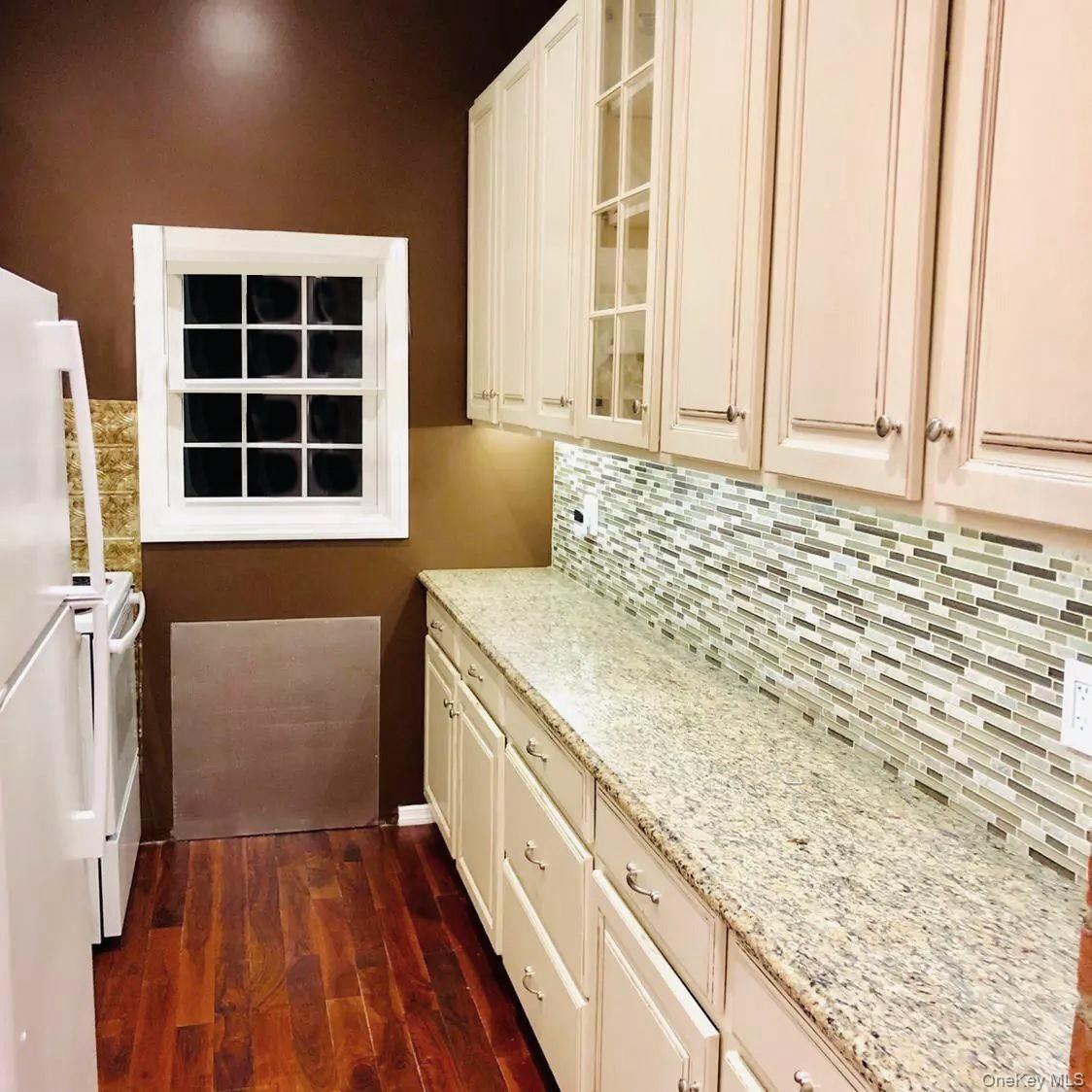 27 Westview Avenue Rye Brook, NY 10573 - Photo 15 of 21