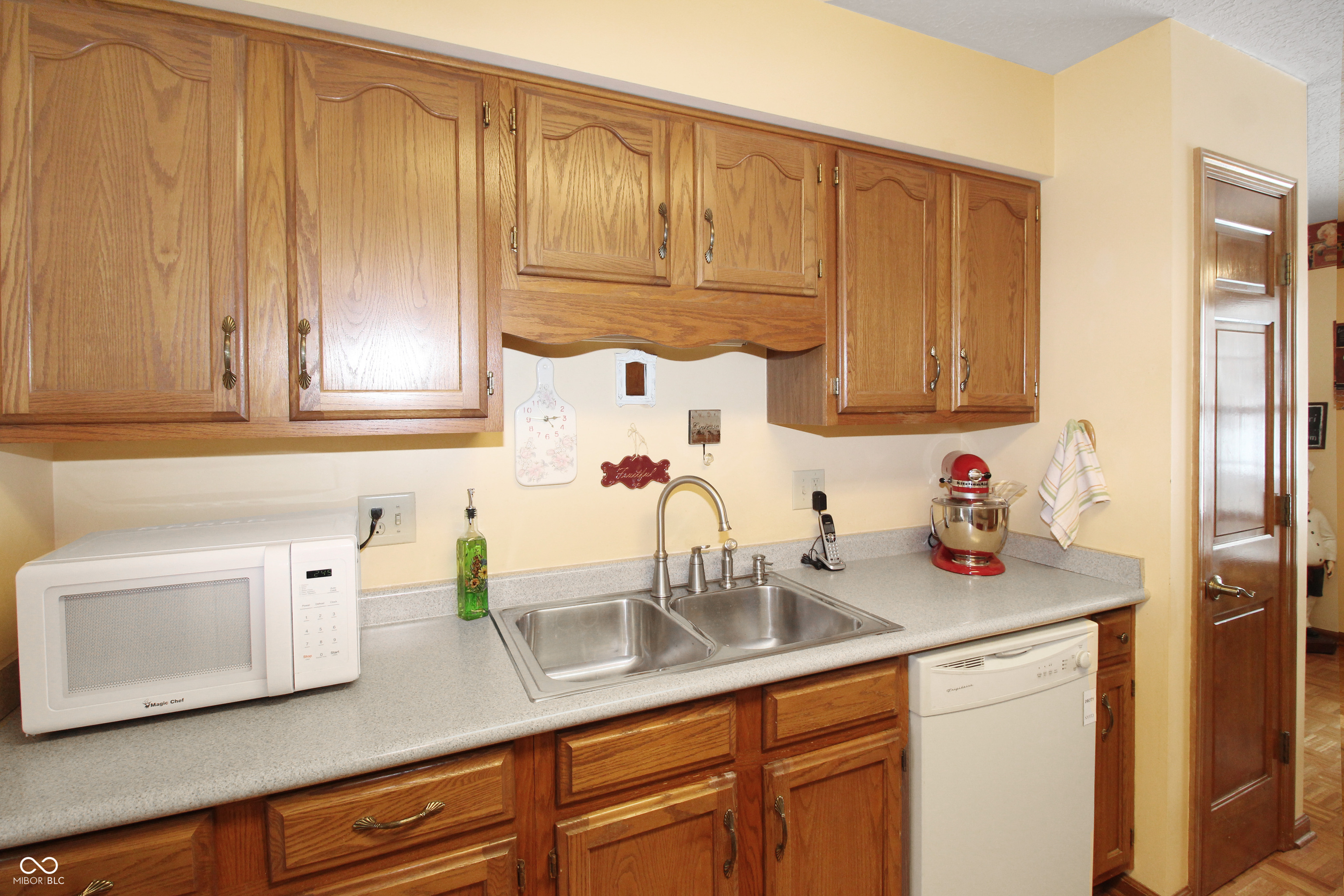 7692 Amber Turn Plainfield, IN 46168 - Photo 8 of 27