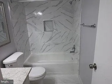 $1,950 | 18131 Chalet Drive, Unit 301, Germantown, MD 20874