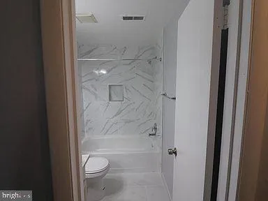 $1,950 | 18131 Chalet Drive, Unit 301, Germantown, MD 20874