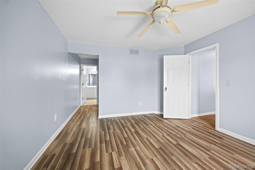 34790 West 8 Mile Road, Unit 2 Farmington Hills, MI 48335 - Photo 14 of 21