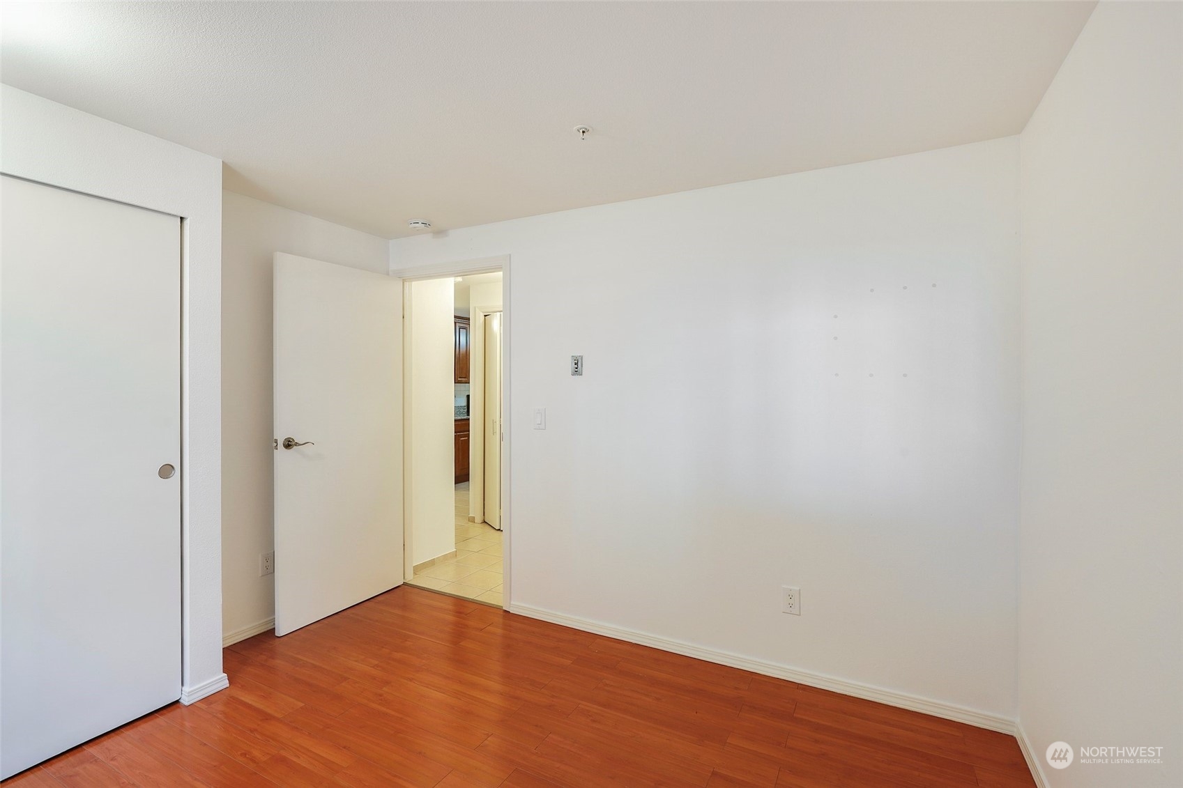 901 Sunset Boulevard Northeast, Unit D115 Renton, WA 98056 - Photo 14 of 19 a view of an empty room