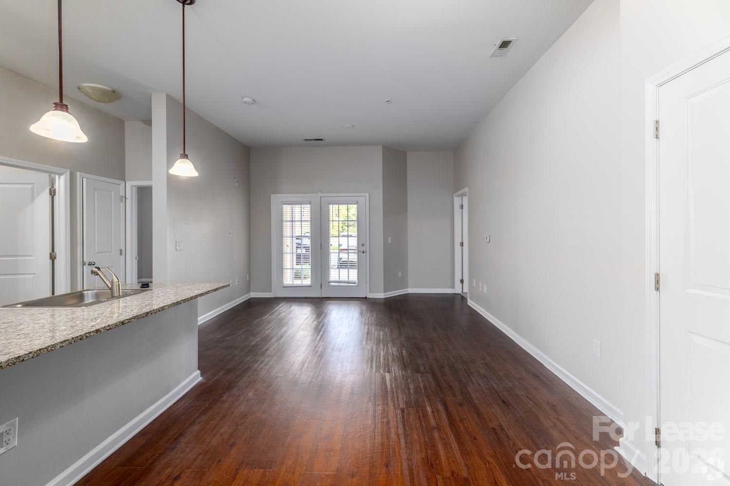 4310 Park Road, Unit 106 Charlotte, NC 28209 - Photo 4 of 11