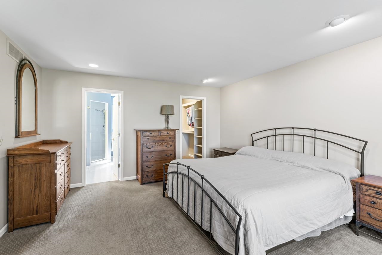 2473 Pebble Ridge Davison, MI 48423 - Photo 14 of 40 50172383-9e07a7b5-0ba3-4e4c-acbf-2a0688fe6326.JPG