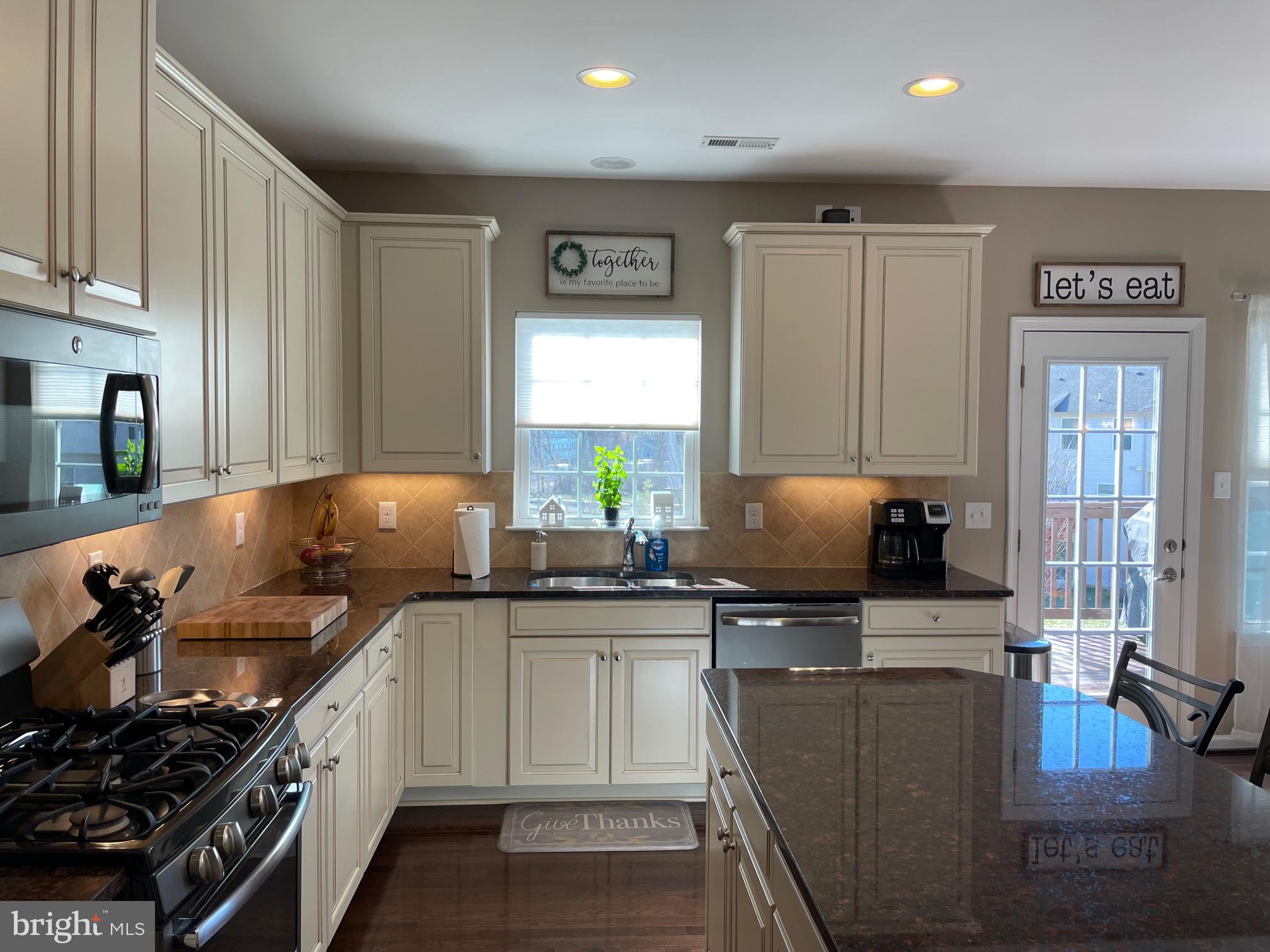 30 Wallace Road Mount Holly, NJ 08060 - Photo 5 of 47