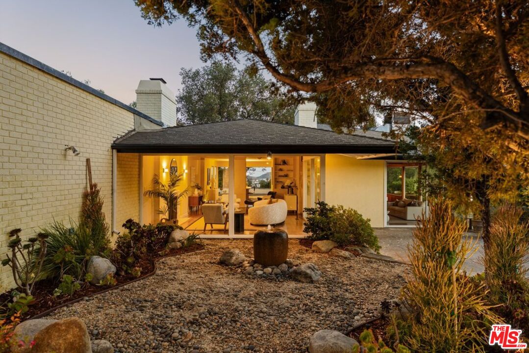 2940 Marcia Road Glendale, CA 91208 - Photo 17 of 65