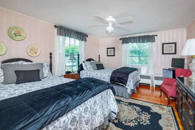 $1,800,000 | 430 High Street, Hampton, NH 03842