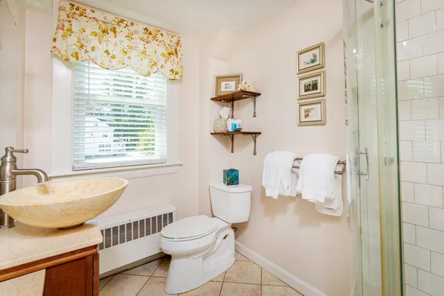 $1,800,000 | 430 High Street, Hampton, NH 03842