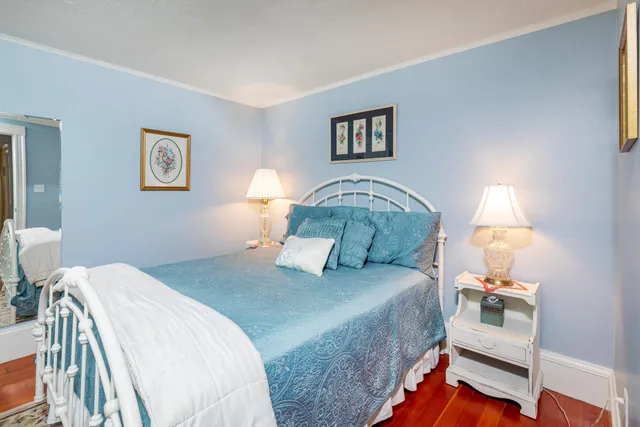 $1,800,000 | 430 High Street, Hampton, NH 03842