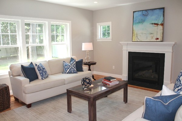 264 Lincoln Street Lexington, MA 02421 - Photo 7 of 26 Gallery Image 7