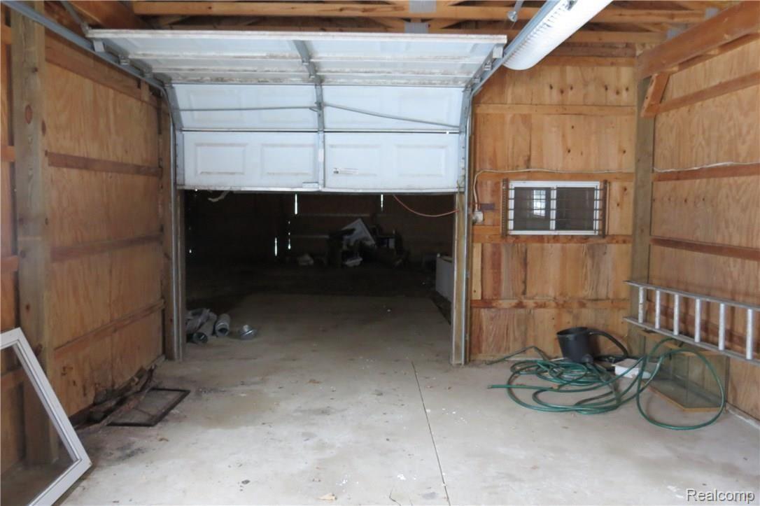 4210 5 Lakes Road North Branch, MI 48461 - Photo 11 of 40 IMG_3540.JPG