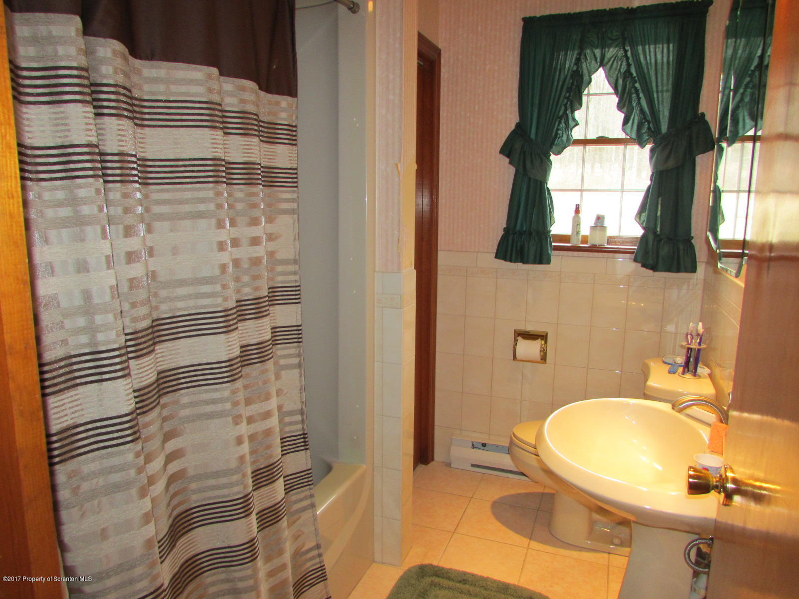62 Lake Road Thompson, PA 18465 - Photo 15 of 46 Gallery Image 15