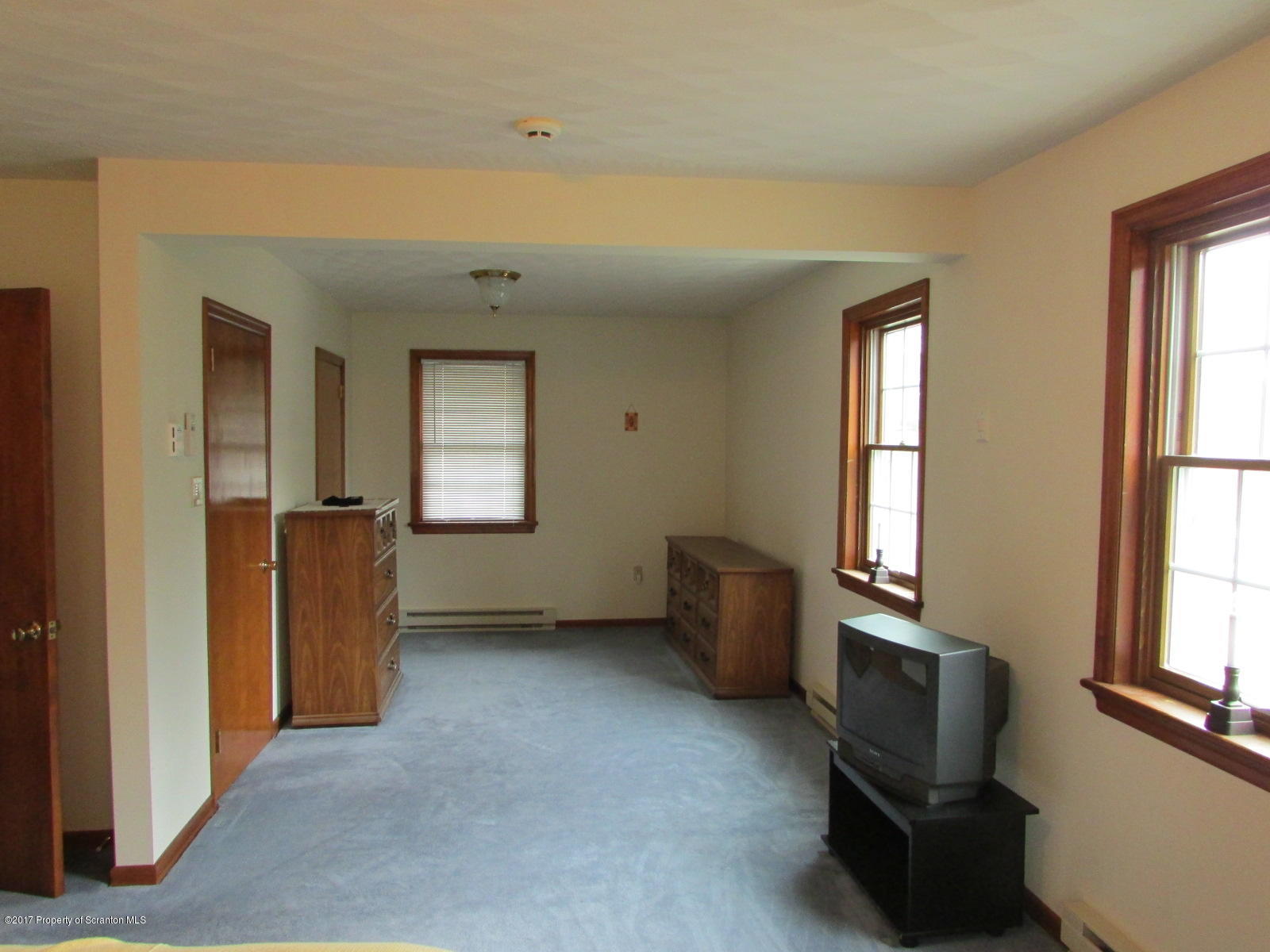 62 Lake Road Thompson, PA 18465 - Photo 18 of 46 Gallery Image 18