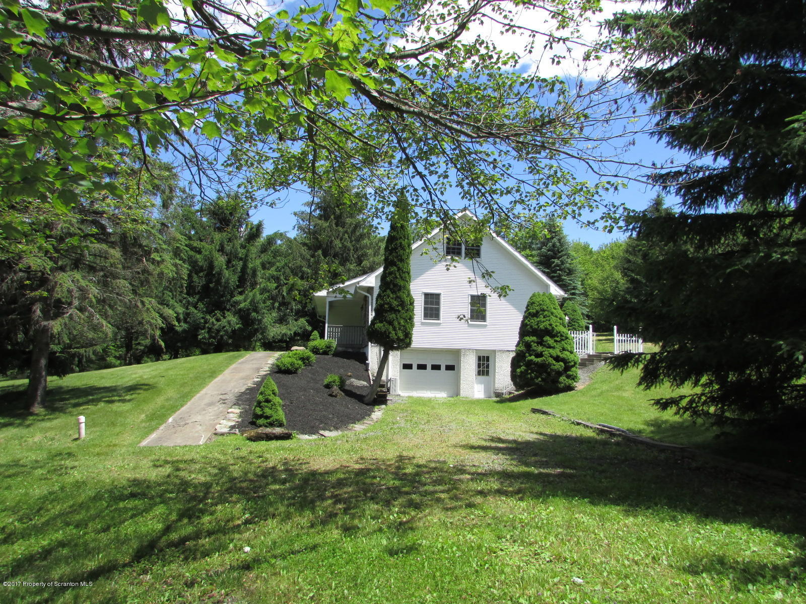 62 Lake Road Thompson, PA 18465 - Photo 36 of 46 Gallery Image 36