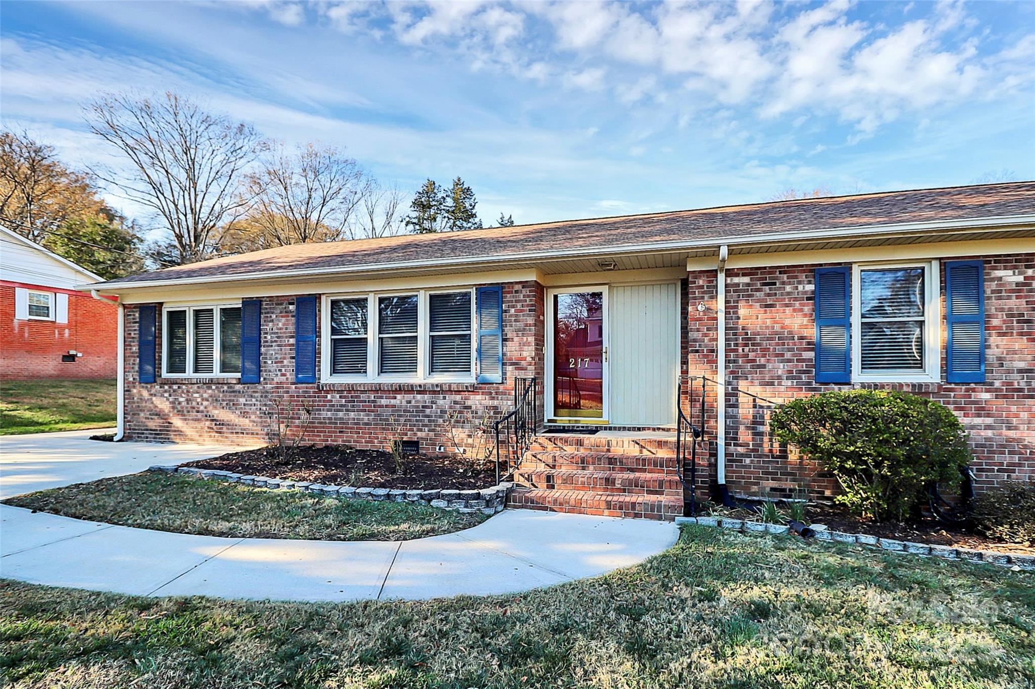 217 Ridge Drive Harrisburg, NC 28075 - Photo 2 of 29 Gallery Image 2