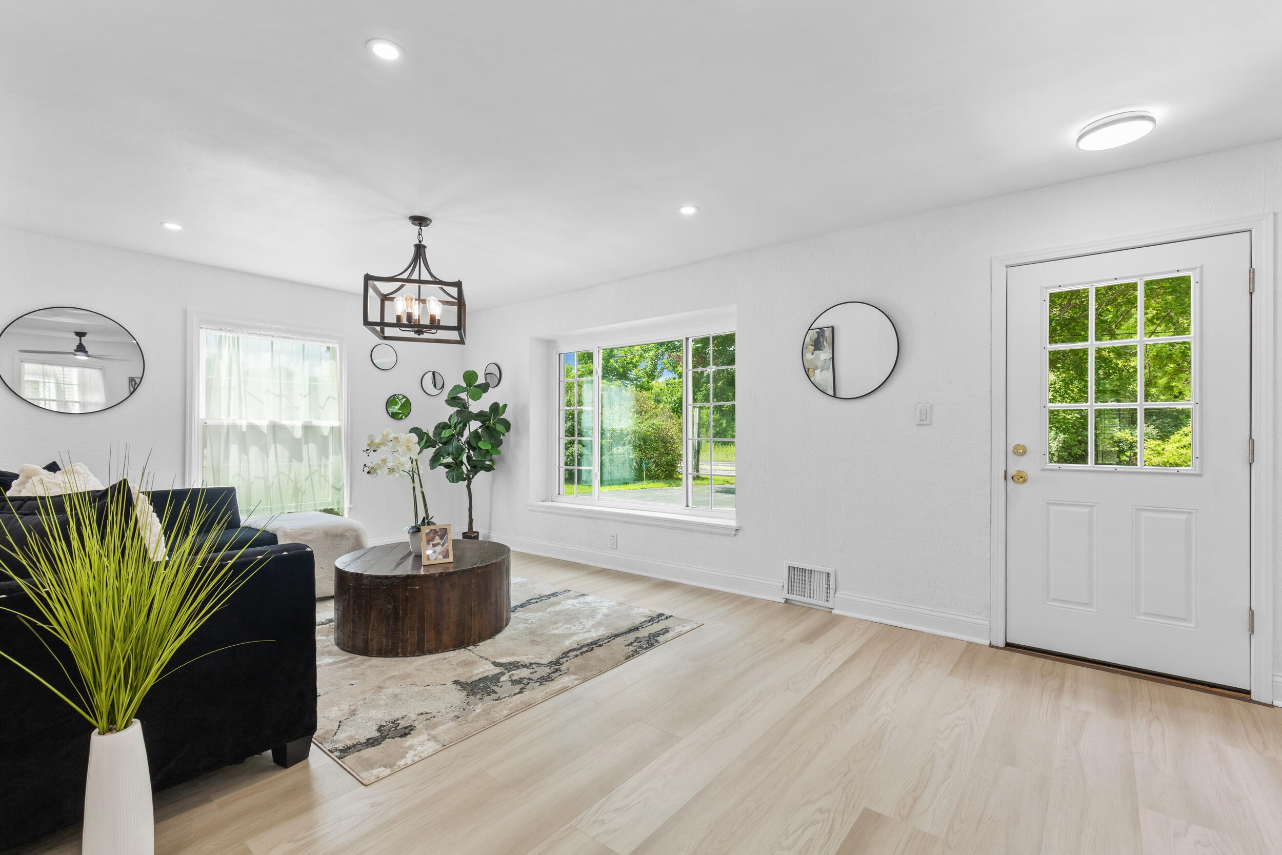 550 North Riverside Drive Saukville, WI 53080 - Photo 2 of 35 Beautiful floors and windows