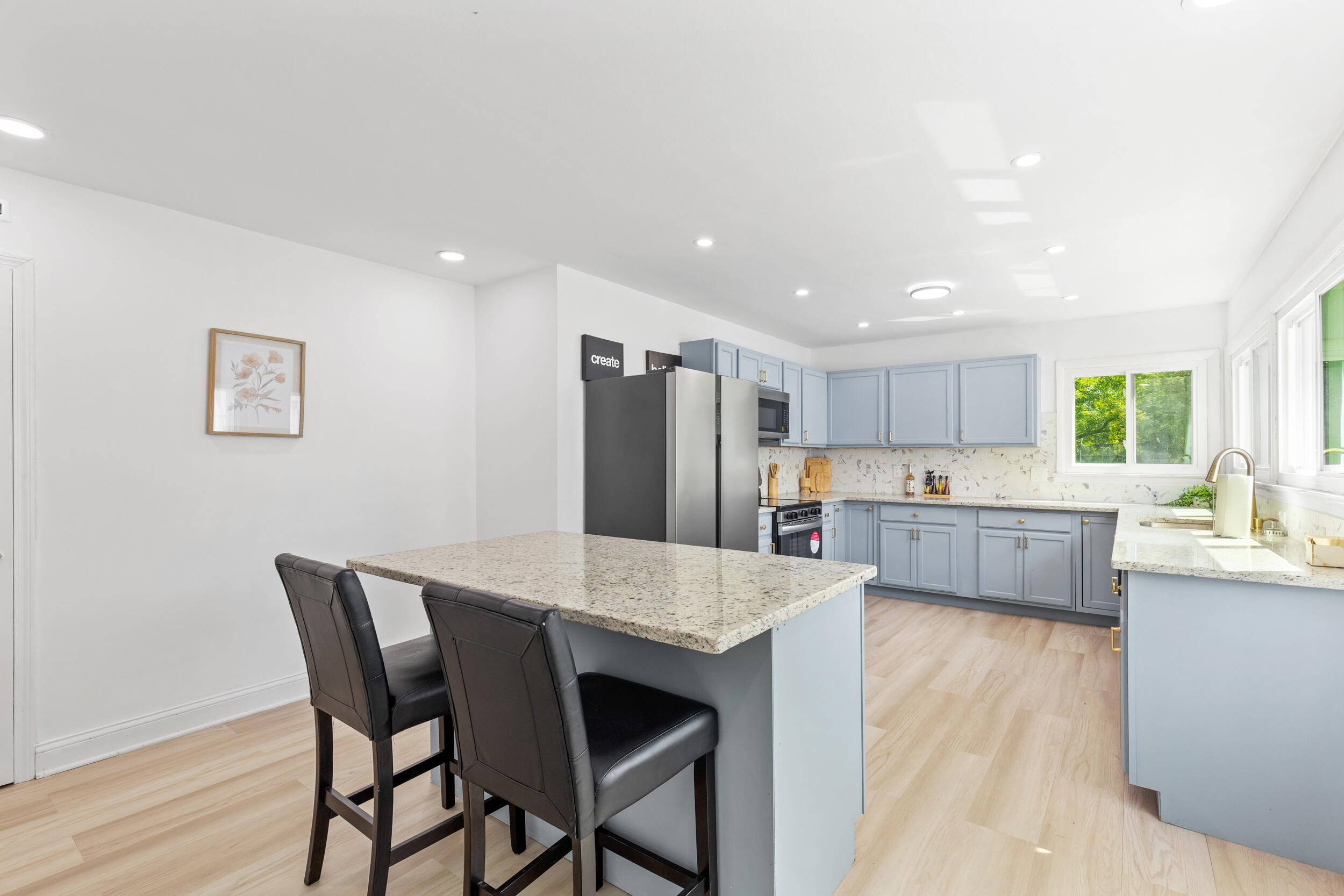 550 North Riverside Drive Saukville, WI 53080 - Photo 6 of 35 So much workspace!