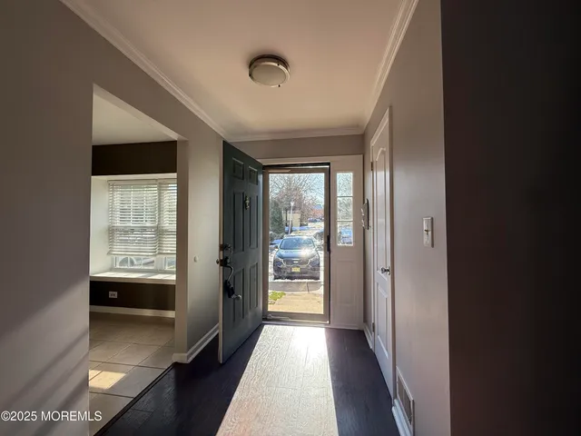 $3,100 | 52 Aberdare Court, Unit 4, Freehold, NJ 07728