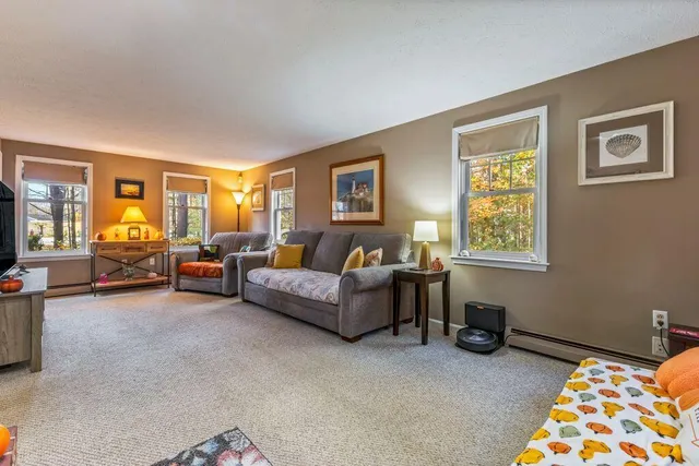 $679,000 | 166 Pine Point Road, Scarborough, ME 04074