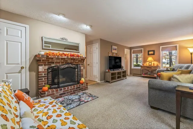 $679,000 | 166 Pine Point Road, Scarborough, ME 04074