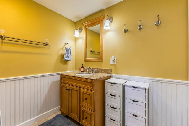 $679,000 | 166 Pine Point Road, Scarborough, ME 04074