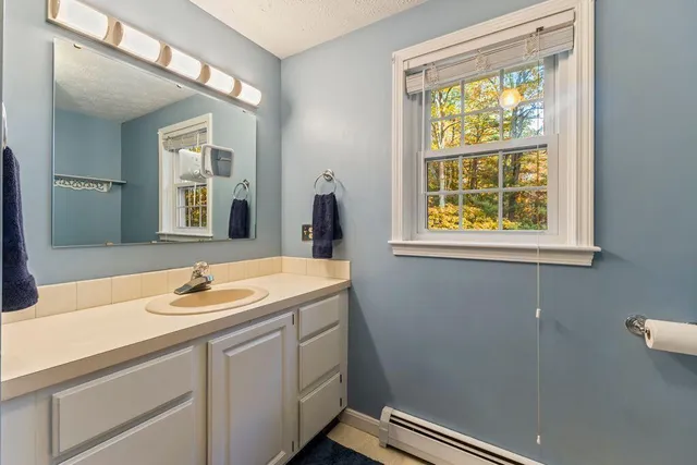 $679,000 | 166 Pine Point Road, Scarborough, ME 04074